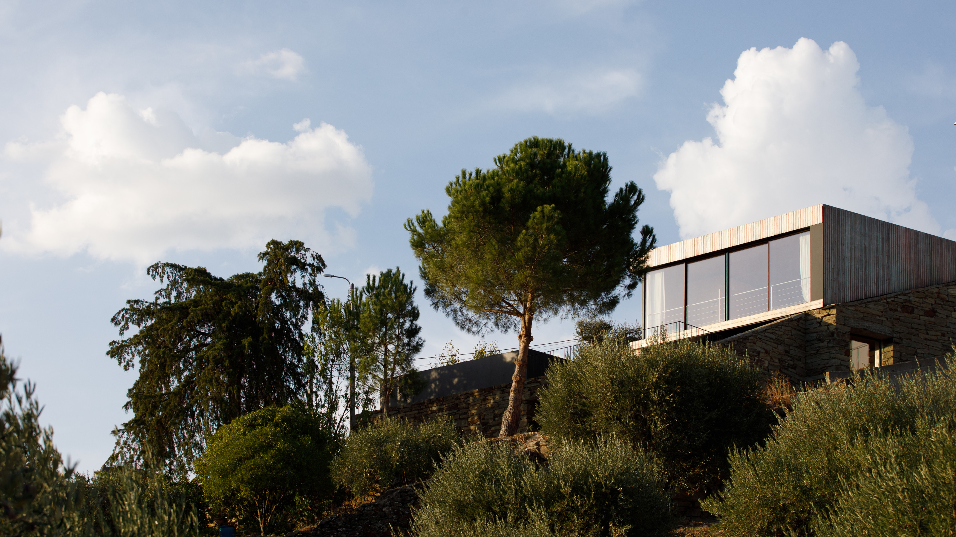 Loivos House, Portugal by Pablo Pita Arquitectos